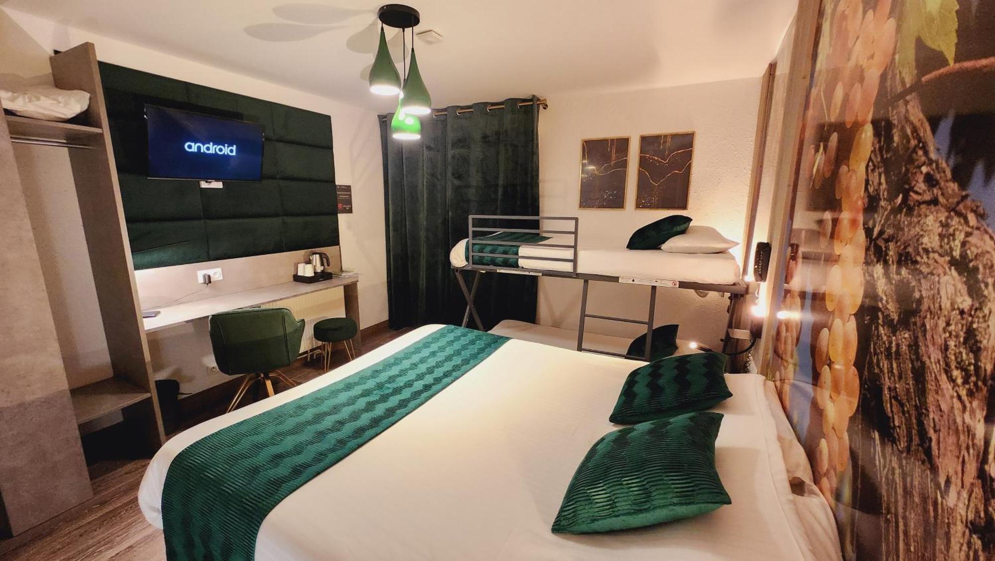 Cit'Hotel Le Cheval Blanc Cognac Centre ภายนอก รูปภาพ